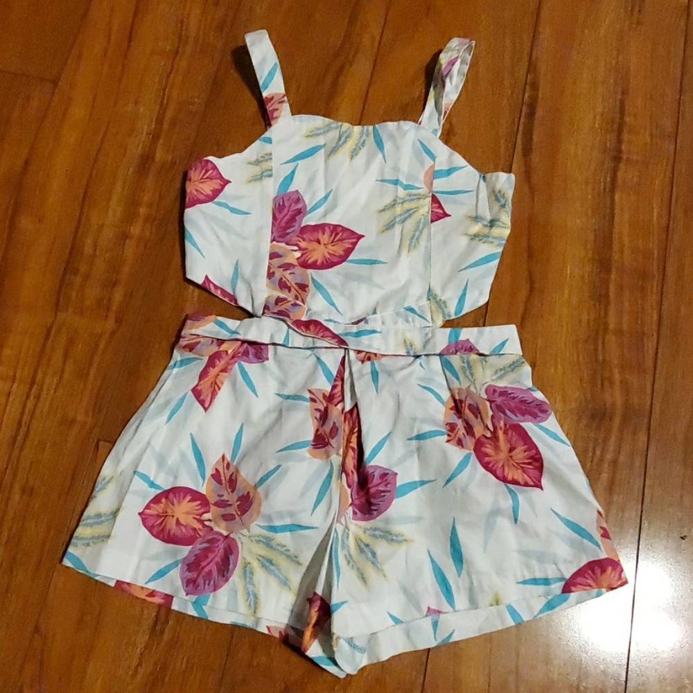 Girl Flower Romper Sz 5T